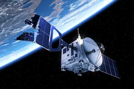 中国卫星复活！云海一号02星被撞300天后恢复运行，怎么做到的？图片