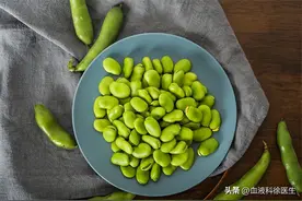 爱吃蚕豆的朋友注意：夏日蚕豆虽香，但3类人群要少吃或不吃图片