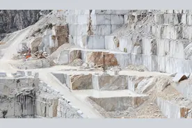 大理石为何卖那么贵？开采现场像大型切豆腐块，还是第一次见图片