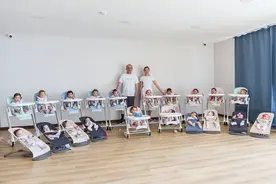 土耳其富商与俄罗斯美女1年造出21孩，被捕后单身母亲无力照顾图片