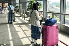 机场现3种“眯一会”袖珍睡眠舱，如果三选一，你会住哪一种？图片