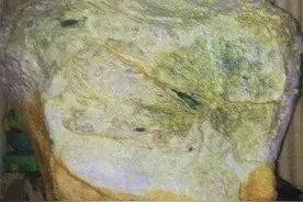 回顾赌石界的“三大翡翠标王”，总价值超20亿，再难复制的辉煌图片