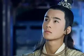 《雪花女神龙》十里皆春色千般倾世容，不及欧阳明日眉心的一点红图片