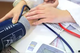 血压降得太低，降压药能不能吃一半？图片