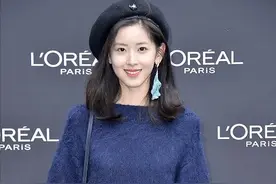 原来毛衣还是暖和的好看，像章泽天这么搭配，怎么看都很舒服图片