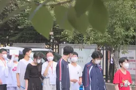 2022年中考成绩发布，各批次分数线确定图片