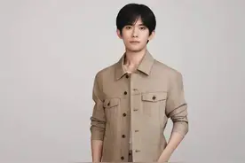 易烊千玺，有新身份图片