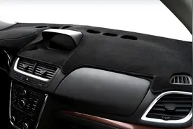 不该出现在车内的5样物品，一旦撞车，危及驾乘人员生命安全图片