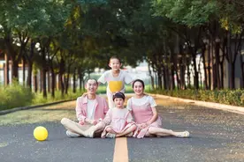 网传“男人一辈子一定要完成的十个目标”，咱也自我测评一下！图片