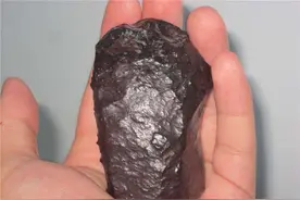 揭秘“异类文玩”陨石的详细种类、真假分辨以及具体的价格图片