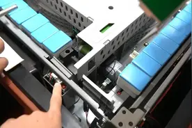 2人给麻将机安装作弊器邀他人赌博，被临澧警方抓获图片