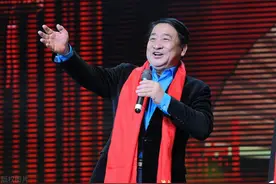 姜昆卸任后换谁？冯巩人脉广，郭德纲呼声高，都不比李伟健优势大图片