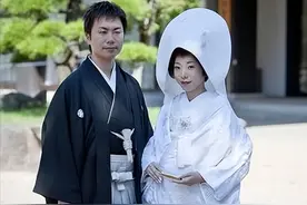 日本抄袭中国却学废的5个习俗，跪坐导致罗圈腿，红白事完全搞反图片