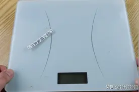 买东西时，教你轻松辨别出黑心秤，真是涨知识了图片