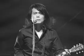 华晨宇粉丝只知道《挪威的森林》，伍佰的江湖地位你们根本不懂图片