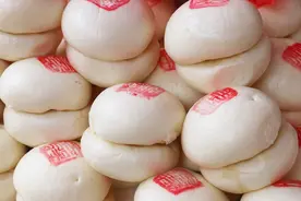 过年保存馒头，切忌放冰箱冷藏，教你正确方法，放一个月不干硬图片