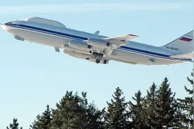 俄制导弹袭击波兰，俄称世界大战概率提高，被曝开动“末日飞机”图片