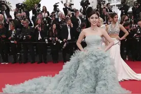 柬埔寨女星拄双拐亮相戛纳红毯！巩俐、范冰冰...也去了图片