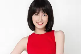 广东台美女马粤慧：《今日关注》走红，不输黎绮雯，41岁未婚未育图片