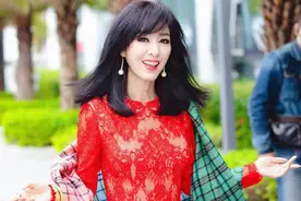 女星米雪：与成龙谈过恋爱，后经历一场生死恋，现在过得怎样了？图片