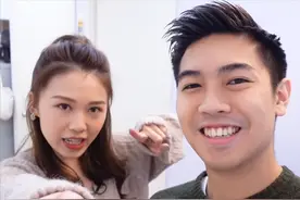 香港小夫妻住29㎡“纳米楼”：坐马桶上腿顶墙，两室一厅太逼仄图片