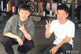 与辉同行主播董董传来好消息，董宇辉公开喜讯，一句留言触动泪点图片