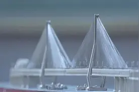 横跨天堑！这座公铁大桥创造了多个“世界之最”！图片