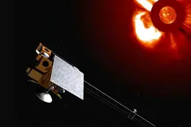 太阳异常，出现比地球大的黑子，部分卫星加速坠落，危险信号？图片