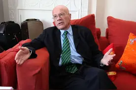 西方学者：全世界只有中国和外国之分，因中国人的信仰我们做不到图片