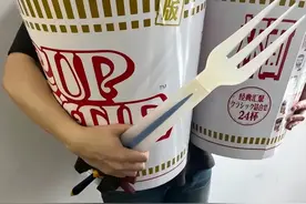 一桶泡面1999元？深圳“天价泡面”冲上热搜，如此“炫富”我看不懂了……图片