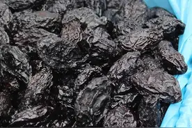 研究发现每天吃5到6颗西梅可预防骨质流失和骨质疏松症图片