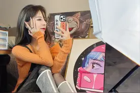 20岁女网红被曝不雅视频！表情妩媚布满刺青，本人解释另有内情图片