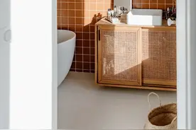 装修瓦工贴瓷砖多少钱？可能有什么坑？图片