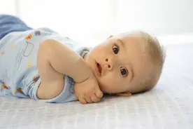 新手妈妈一个人带孩子真的很累吗？图片