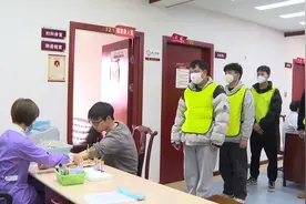 2023年春季征兵体检有序展开图片
