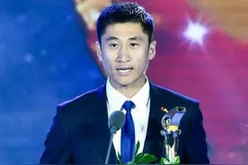 高投入！中超单场裁判补贴将达2万6：超马宁世界杯单场奖金！图片