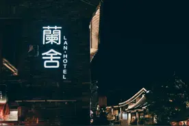 住民宿拍汉服写真，大学生奔赴洛阳圆大唐公主梦图片