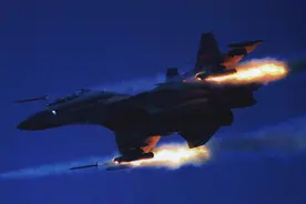 幸好当年没买，从俄军损失惨重的苏-34战斗机看中国歼-16战斗机图片