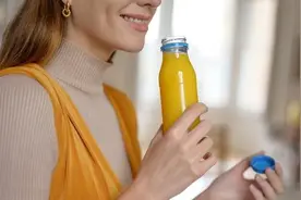 美媒：为什么"100%果汁"的标签是一个谎言？图片