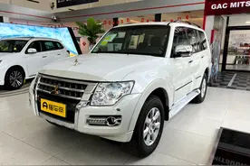 新车 | 山猫回归！霸道平替？售36.98万，三菱2022款帕杰罗国六到店图片