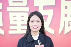 “小芳”火了！24岁当村支书，扛起百万债务图片