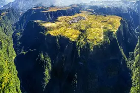 「贵州Discovery」到紫林山去！伸手就能抓住彩虹图片