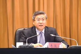 李荣灿履新湖北省委副书记，“85后”张青雅晋升兴庆区委书记图片