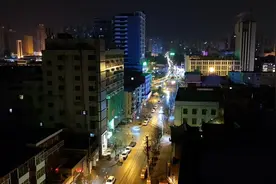 「视频」寒冷冬夜一群人温暖一座城 太原“救助蓝”的十二小时图片