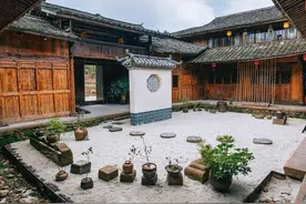 老祖宗说：“一户开两门，人财都难存”，这是何意？有什么说法？图片