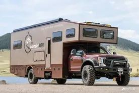 24度电，4人吧台，公寓规格配置！福特F600四驱皮卡房车图片