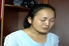 2017年，19岁养女金榜题名，却偷偷与富豪生父相认图片