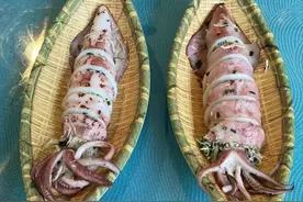 寻味万宁 | 和乐美食：鱿鱼筒和椰子饭图片