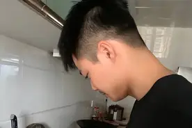 易建联、苏炳添、全红婵告诉你，广东人的着装打扮究竟有多朴素图片