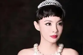 瞬间火爆！央视“美女主持”整容惊人变化，逆袭惊艳全场！图片